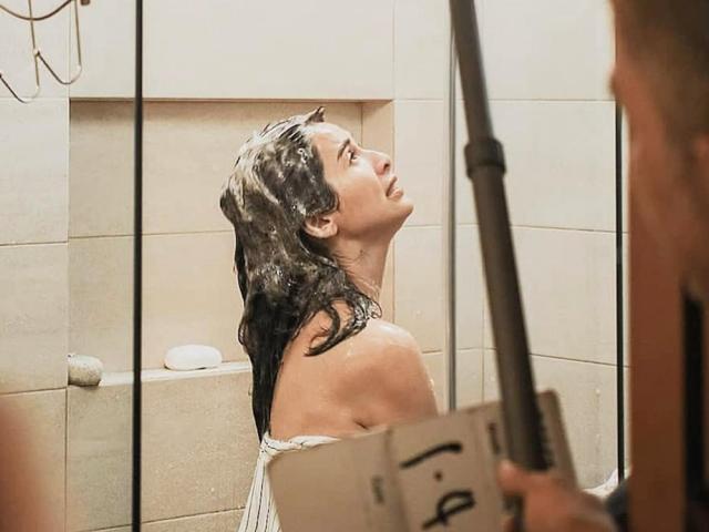 Jennylyn Mercado as Dr Maxine in Descendants of the Sun