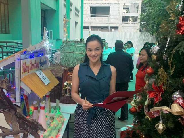 Yssmien Kurdi at PDEA Christmas events