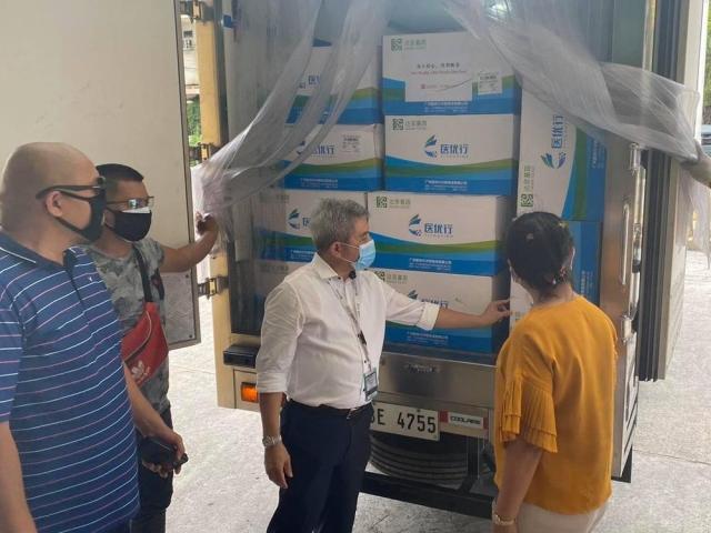 Manny Pacquiao and Jack Ma Foundation donate COVID19 test kits