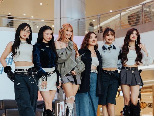 Ppop girl group KAIA and Chynna Mamawal