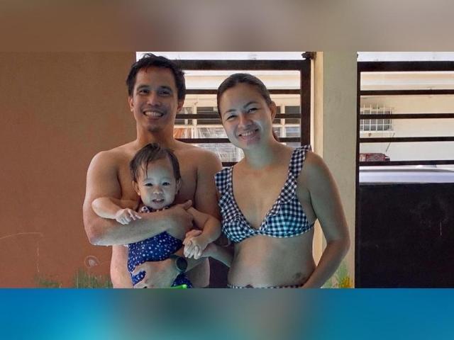 Sitti Navarro and family