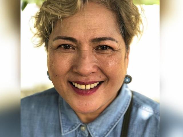 Gina Alajar dances with grandkids