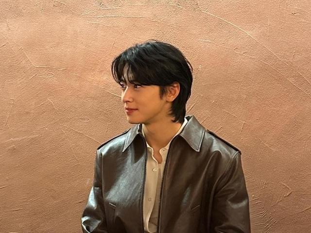 Cha Eun-woo and India Eisley