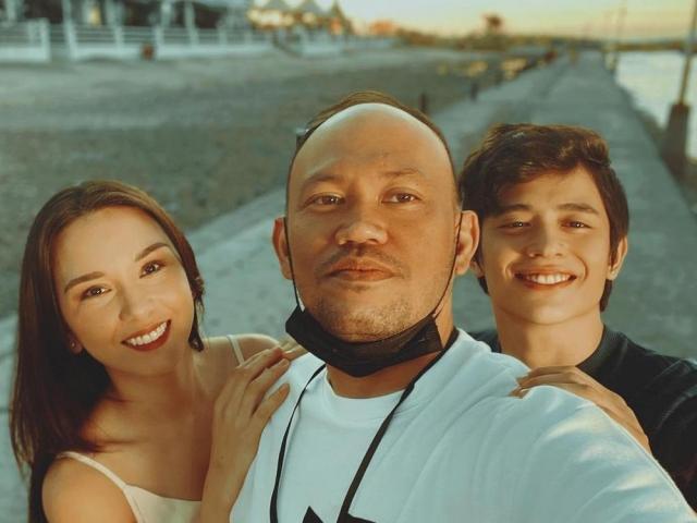 Beauty Gonzalez, Director Adolfo Alix Jr, and Kelvin Miranda