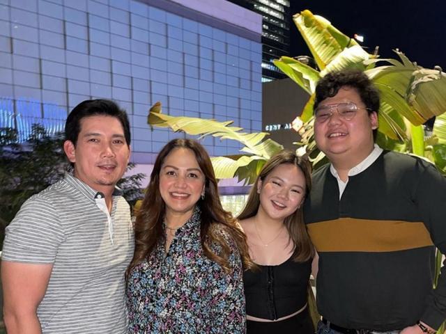 Richard Yap and his family
