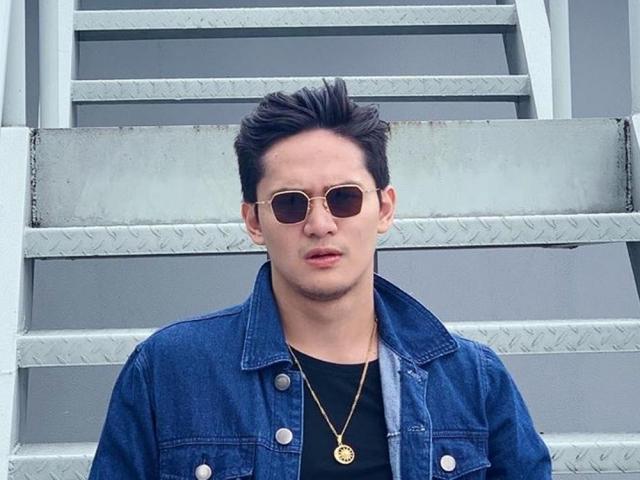 Ruru Madrid solo photo