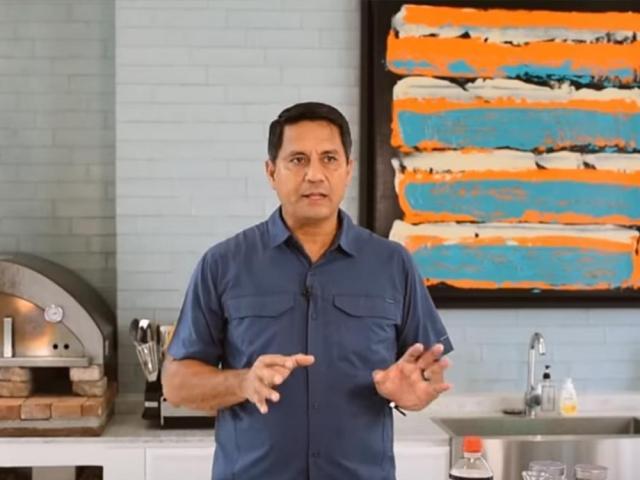 Richard Gomez
