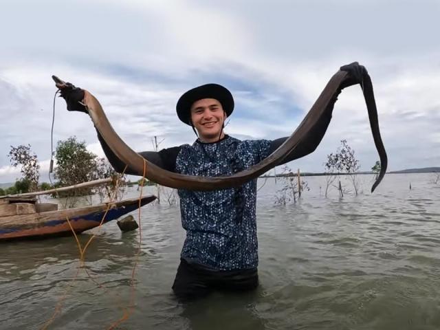 Ruru Madrid in Mindoro