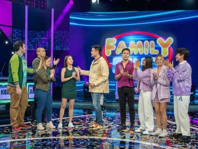 Kakabakaba Adventures Family Feud