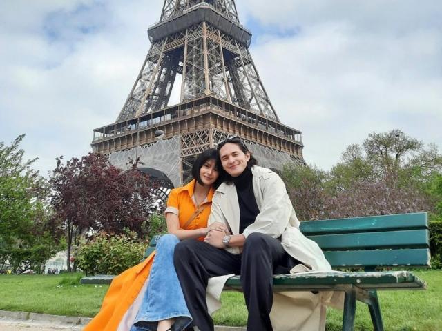 The Write One at the Eifell Tower