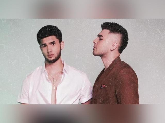 Andre and Kobe Paras