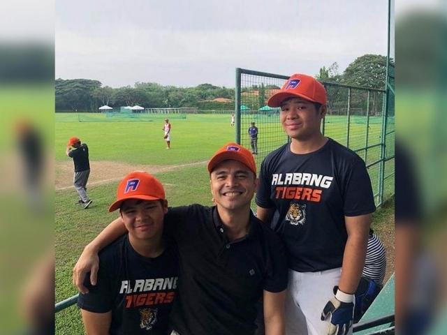 marvin agustin and twins