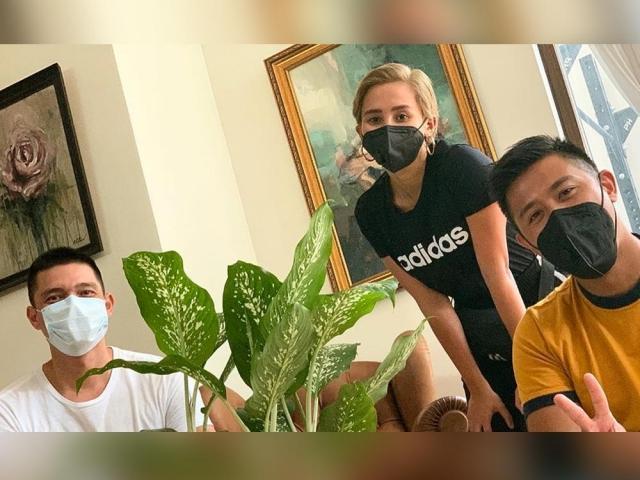 Dingdong Dantes with Melissa Gohing and Rocco Nacino