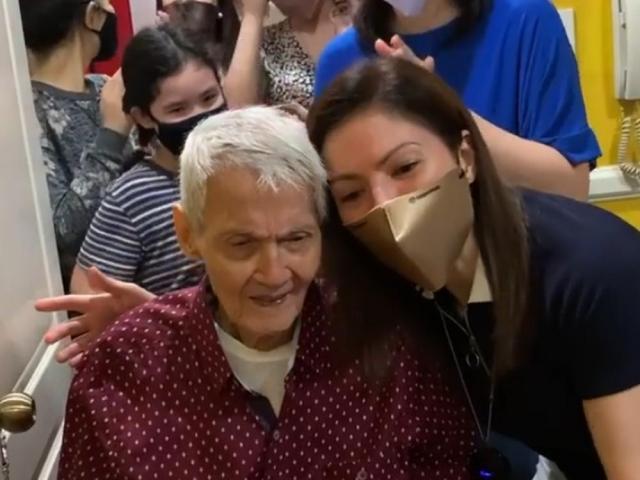 Carmina Villarroel and Daddy Regy