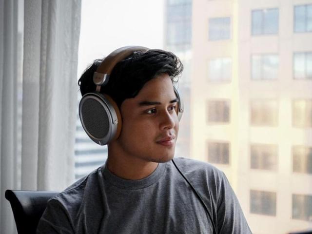 Khalil Ramos music
