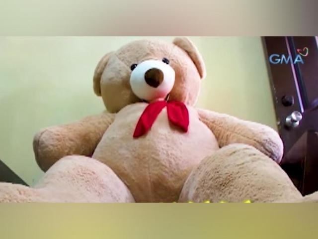 Biggest teddy bear in the Philippines