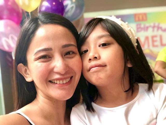 Katrina Halili tries TikTok with daughter Katie