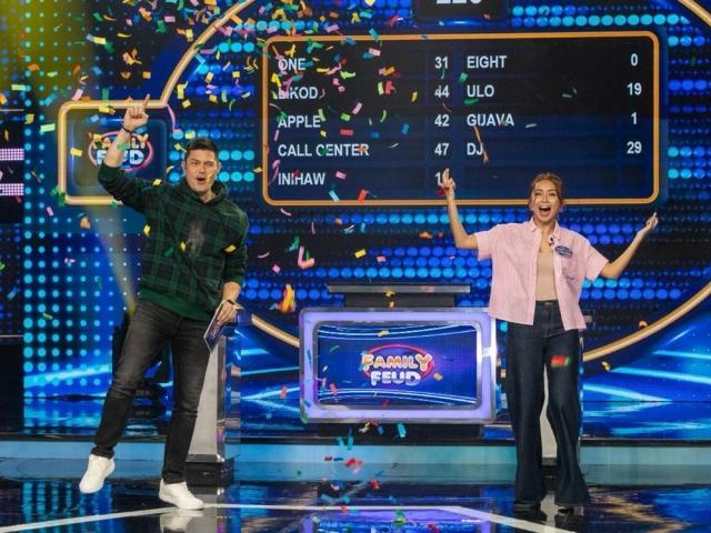 Dingdong Dantes and Kathryn Bernardo in Family Feud