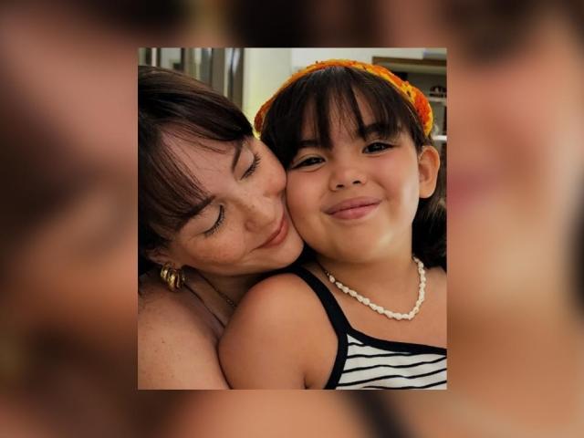 Chesca Garcia-Kramer and Scarlett Kramer