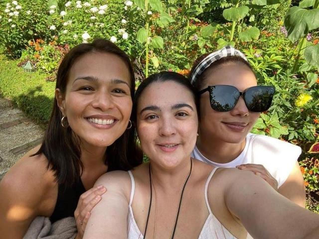 Sunshine Dizon with Iza Calzado, Karylle