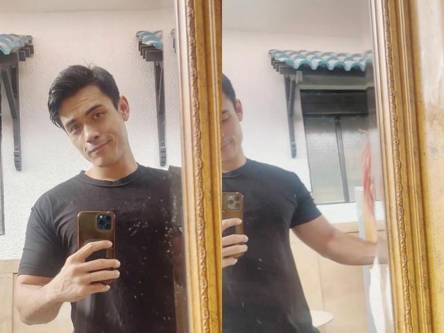 xian lim and puppet
