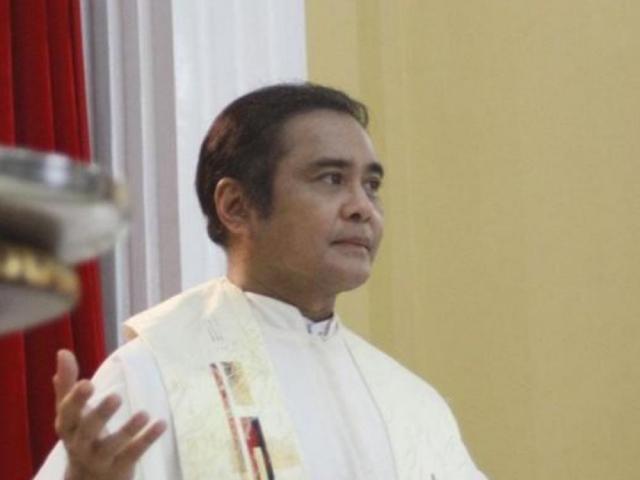 Suarez The Healing Priest