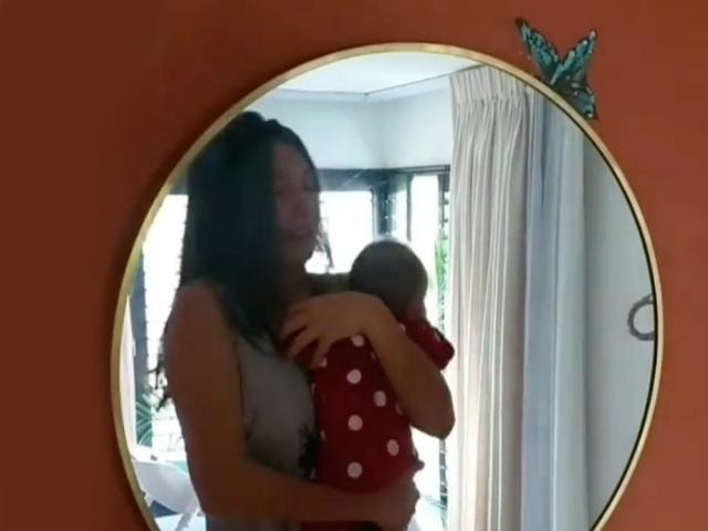 Solenn Heussaff singing Heal the World to Baby Thylane
