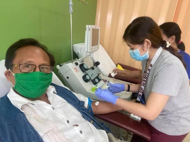 Howie Severino in the hospital