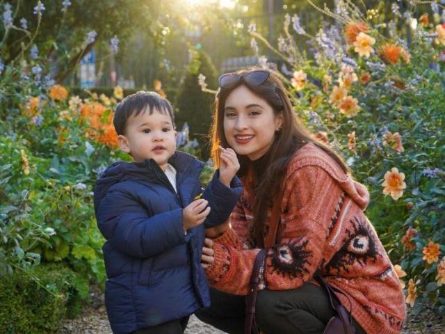 Coleen Garcia and Amari