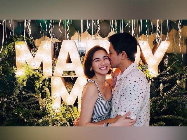 Dennis Trillo and Jennylyn Mercado