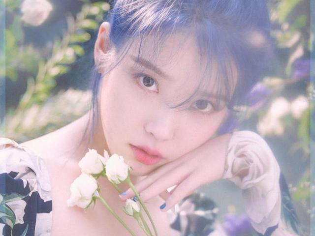 Korean pop singer IU