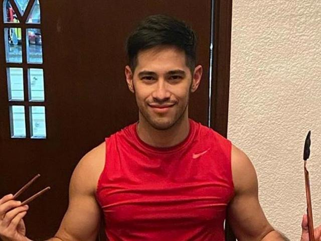 jose sarasola as businessman