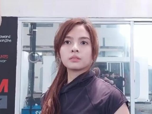 Ysabel Ortega stunt training