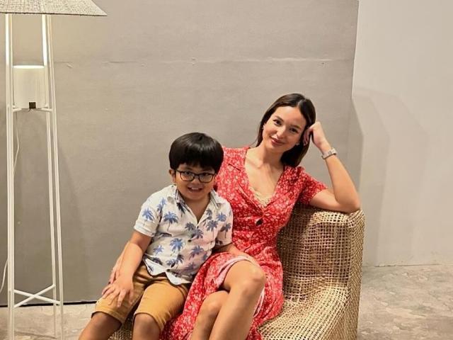 Sarah Lahbati and son Kai