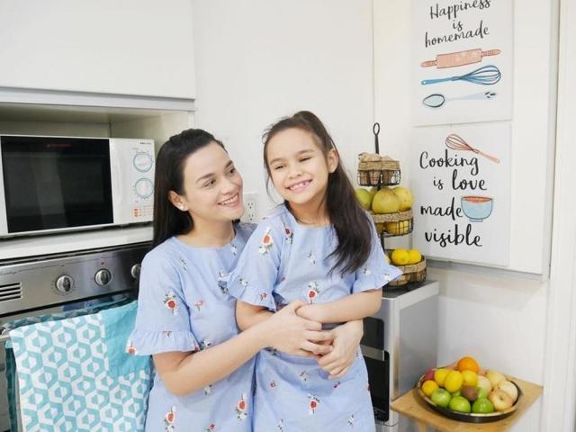 Yasmien Kurdi and Ayesha Zara