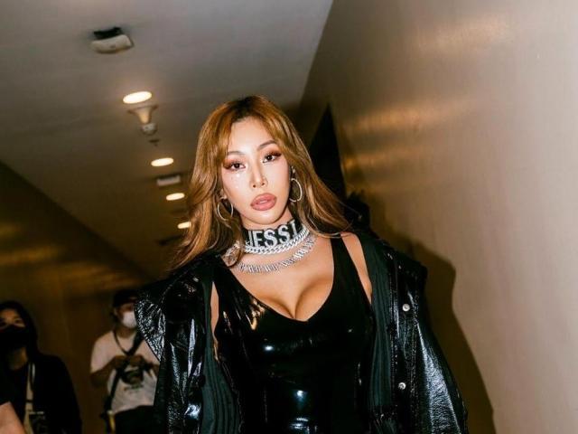 Jessi, Head in the Clouds Manila