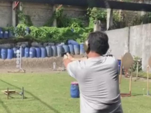 Ken Chan gun firing