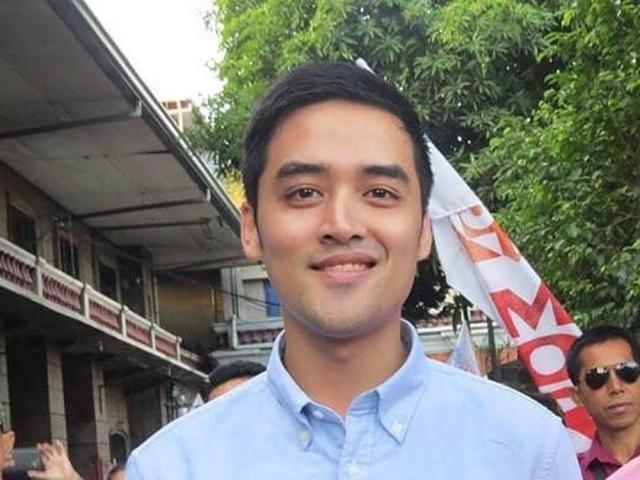 Vico Sotto donating blood