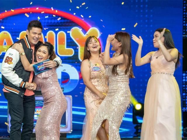 Wedding hosts, Family Feud