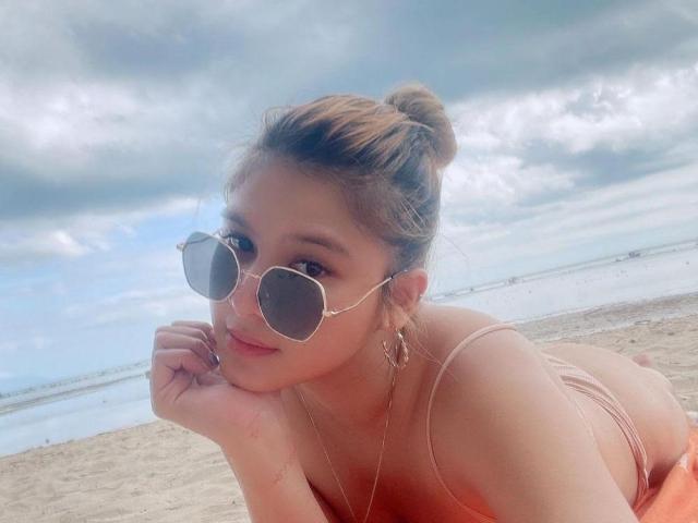 Kim Rodriguez sexy body