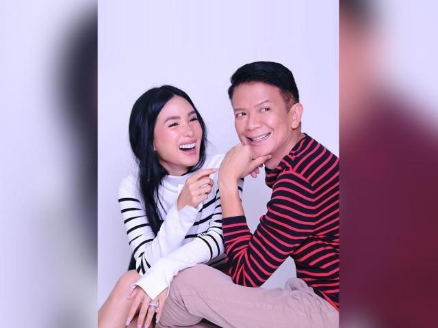 Heart Evangelista and Chiz Escudero cheese burger