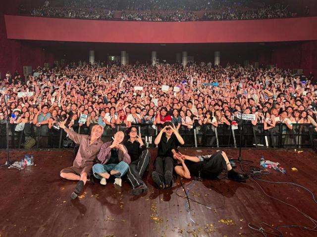 wave to earth First Era Concert