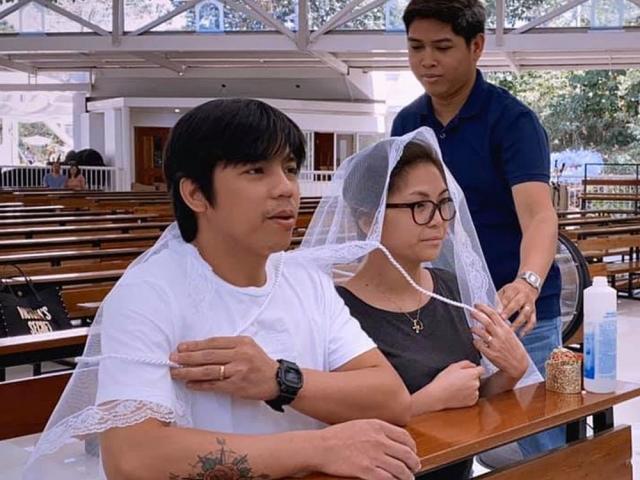 April Noora and Jed Corgulla wedding during quarantine