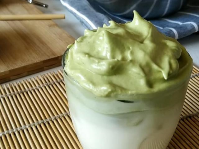 Dalgona Milk Tea recipe
