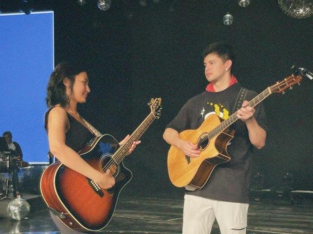 Julie Anne San Jose and Rayver Cruz 