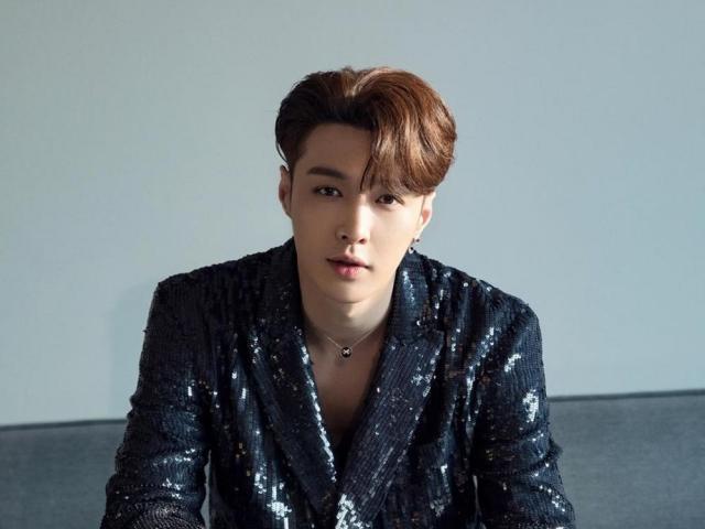 LAY ZHANG