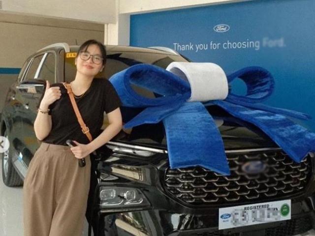 Sharlene San Pedro new car