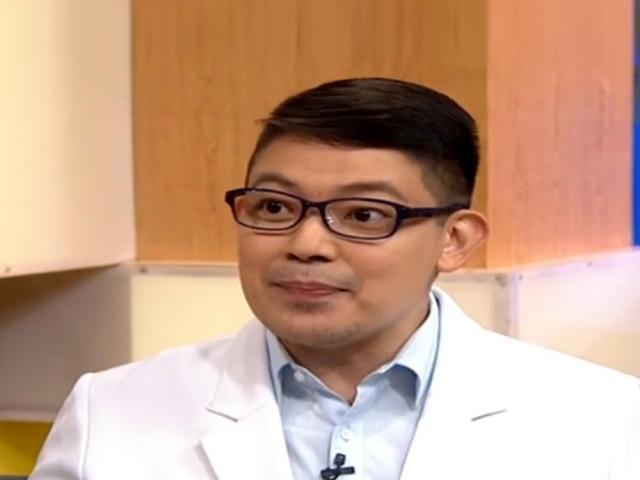 Dr Winlove Mojica shares skincare tips in Unang Hirit