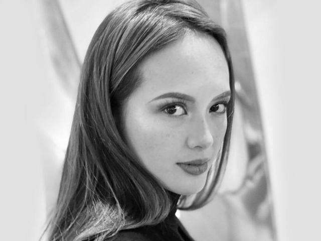 Ellen Adarna wants son Elias to decide if he wants to join showbiz