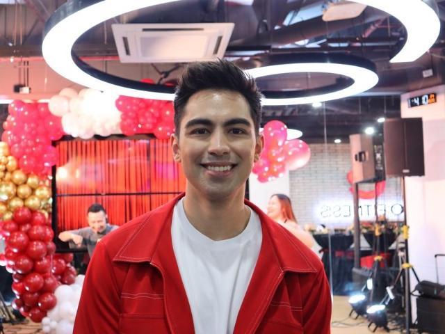 derrick monasterio